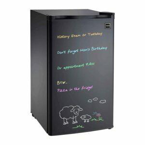 La migliore opzione mini frigo: RCA 3.2 cu. ft Black Erase Board Frigorifero
