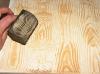 Как красить искусственную древесину