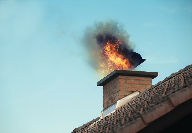 煙突火災を防ぐためにすべての住宅所有者ができる6つのこと