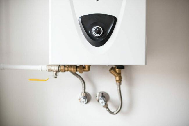 Cum funcționează un încălzitor de apă fără rezervor de întreținere regulată