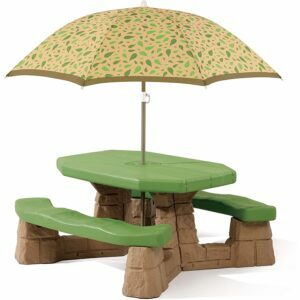 Geriausias vaikų iškylų ​​​​stalo pasirinkimas: 2 žingsnis Natūraliai žaismingas iškylų ​​​​stalas su skėčiu
