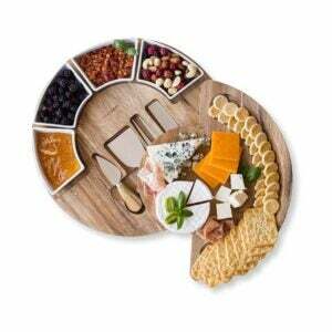 מתנות לבעלי בתים חדשים אפשרות: סט לוח גבינה של ChefSofi