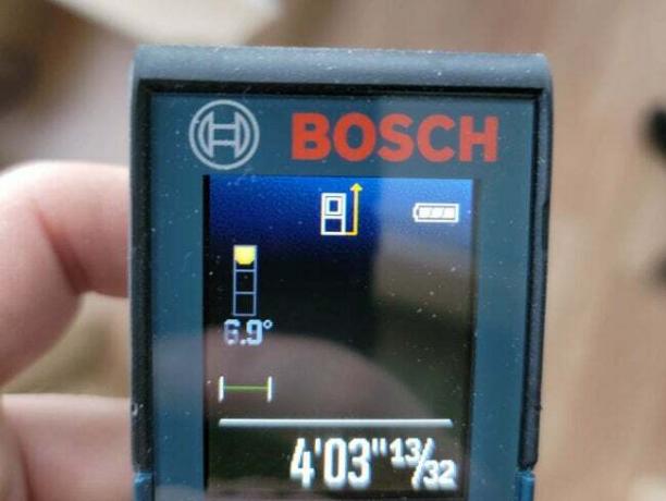A medida de distância a laser Bosch Blaze GLM 50 C