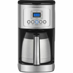 Labākā termiskā karafe kafijas automātu iespēja: Cuisinart 12 tasīšu programmējams termiskais kafijas automāts