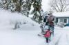 Naša obľúbená snehová fréza Snow Jow klesá na kybernetický pondelok len na 159 USD