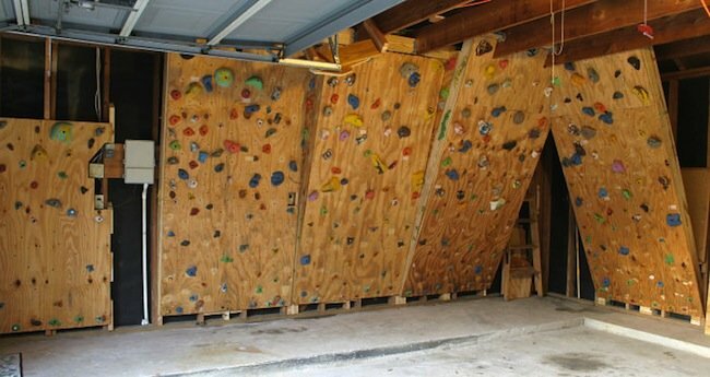 DIY जिम - दीवार पर चढ़ना