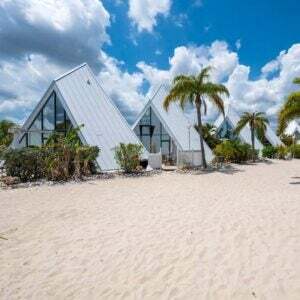 Os 15 melhores Airbnbs na Flórida Opção Fort Myers Pyramid Home