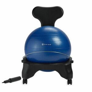 Cea mai bună opțiune de scaun de birou pentru durerea de spate: Gaiam Classic Balance Ball Exercise Ergonomic Chair