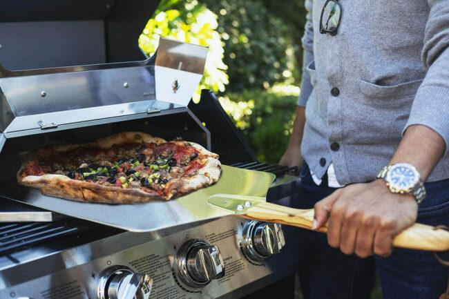As melhores opções de forno de pizza ao ar livre