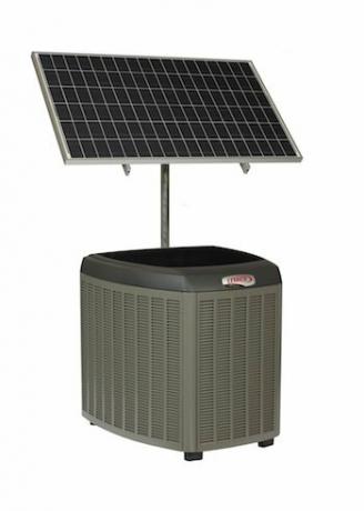 Lennox SunSource kondensaator päikesepaneeliga