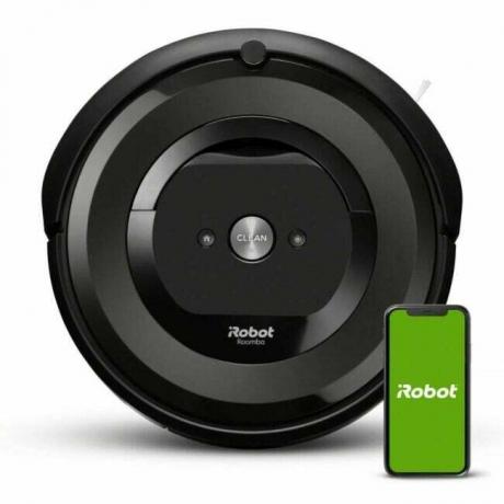 A opção Roomba Black Friday: iRobot Roomba e5 (5150) Wi-Fi Connected Robot Vacuum