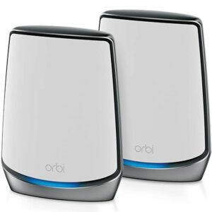 Bedste wifi-router til valgmuligheder for lang rækkevidde: NETGEAR Orbi Whole Home Tri-band Mesh WiFi 6 System (RBK852)