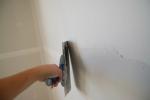 Kako zakrpiti zidove od gipsa