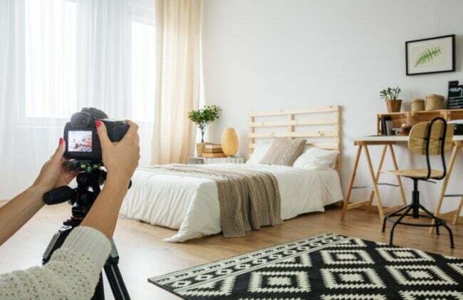 como se tornar um anfitrião do Airbnb - tirando fotos para a listagem de quartos