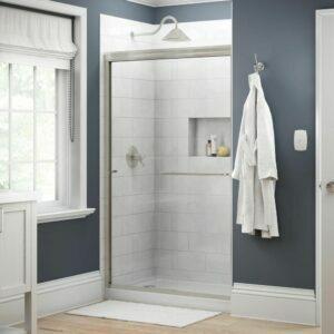 A legjobb zuhanykapu opció: Delta Simplicity félkeret nélküli toló zuhanykapu