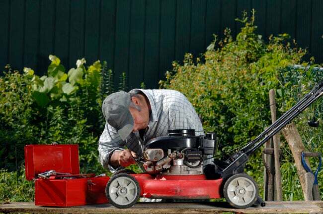 As melhores opções de serviços de reparo de cortador de grama