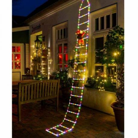Die beste Option für Weihnachtsdekorationen im Freien: Dekorative Leiterlichter mit Weihnachtsmann