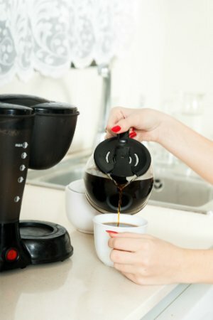 Nettoyer une cafetière avec du vinaigre - Café frais