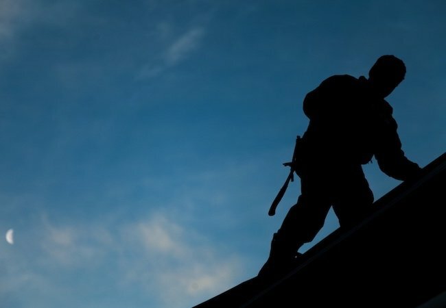 Voordelen voor nieuw dak - Aannemer Silhouette