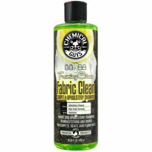 Nejlepší možnost čištění automobilových koberců: Šampon na koberce a čalounění Chemical Guys CWS_103