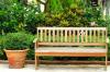 20 pomysłów na ławki ogrodowe na każde podwórko