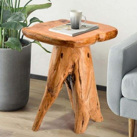 Приставний столик з грибами