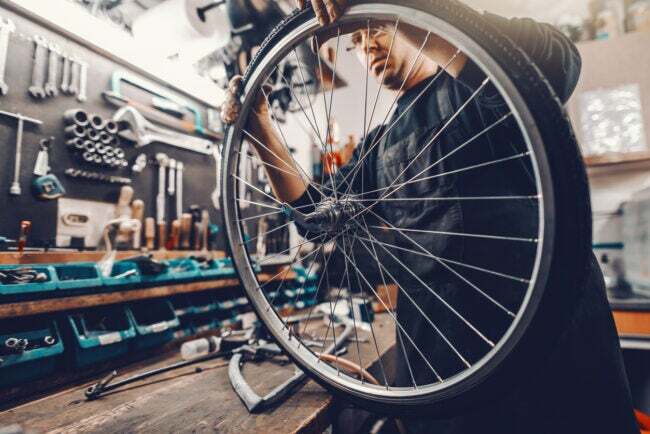 kako promijeniti gumu na biciklu