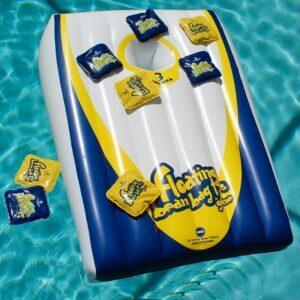 Najlepšia možnosť pre hračky do bazéna: Súprava plávajúceho Cornhole pre hry na ceste