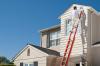 Скільки коштує пофарбувати будинок? Як скласти бюджет для зовнішнього фарбування будинку