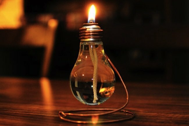 Projekti žarnic DIY - sveča