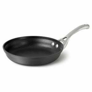 Den bedste omeletpandefunktion: Calphalon Contemporary Hard-Anodized Aluminium Omelette Pan