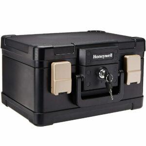 Geriausios ugniai atsparios seifo parinktys: „Honeywell“ seifai ir durų spynos
