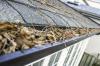 Náklady na čistenie strechy: Ako vytvoriť rozpočet na čistenie strechy