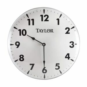 საუკეთესო გარე საათის პარამეტრები: Taylor Precision Products Patio Clock (18 ინჩი)