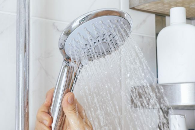 6 причин перейти на розумний душ