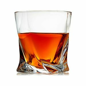Cea mai bună opțiune de sticlă de whisky: set de 4 pahare de whisky de cristal Venero