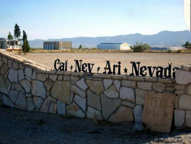 parakstīties ārpus cal-nev-ari Nevada