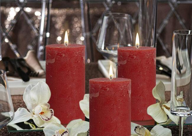 Pilihan Lilin Natal Terbaik: BOLSIUS Rustic Red Unscented Pillar Candles