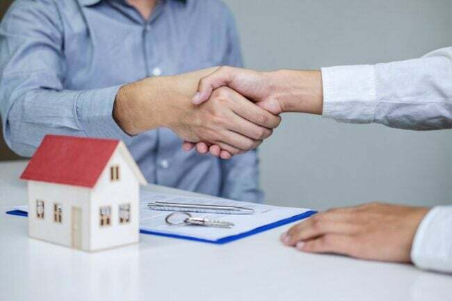 تأمين المالك مقابل تأمين أصحاب المنازل