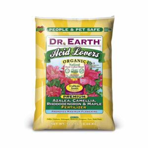 La mejor opción de fertilizante de jardín: Dr. Earth Organic Acid-Lovers Fertilizer