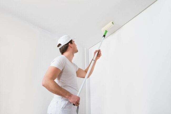 Hoeveel kost het om een ​​plafond te schilderen? 