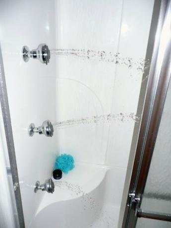 Prispôsobený dizajn sprchy - viac hlavíc