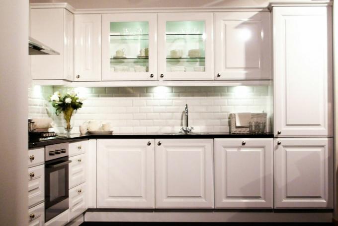 3 ключевых элемента дизайна кухонного освещения