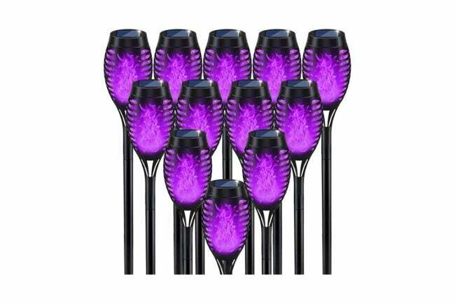 Η καλύτερη επιλογή διακόσμησης εξωτερικού χώρου για Απόκριες IkeeRuic Purple Halloween Flame Torches