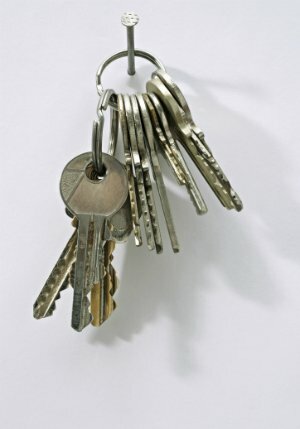 Como redigitar uma fechadura para corresponder à sua chave atual