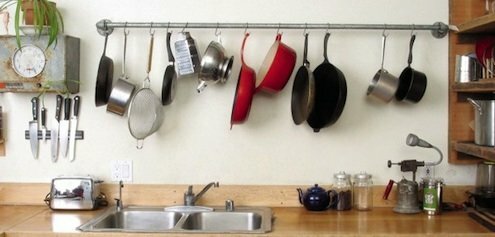 Креативное кухонное хранилище - оцинкованная трубная стойка
