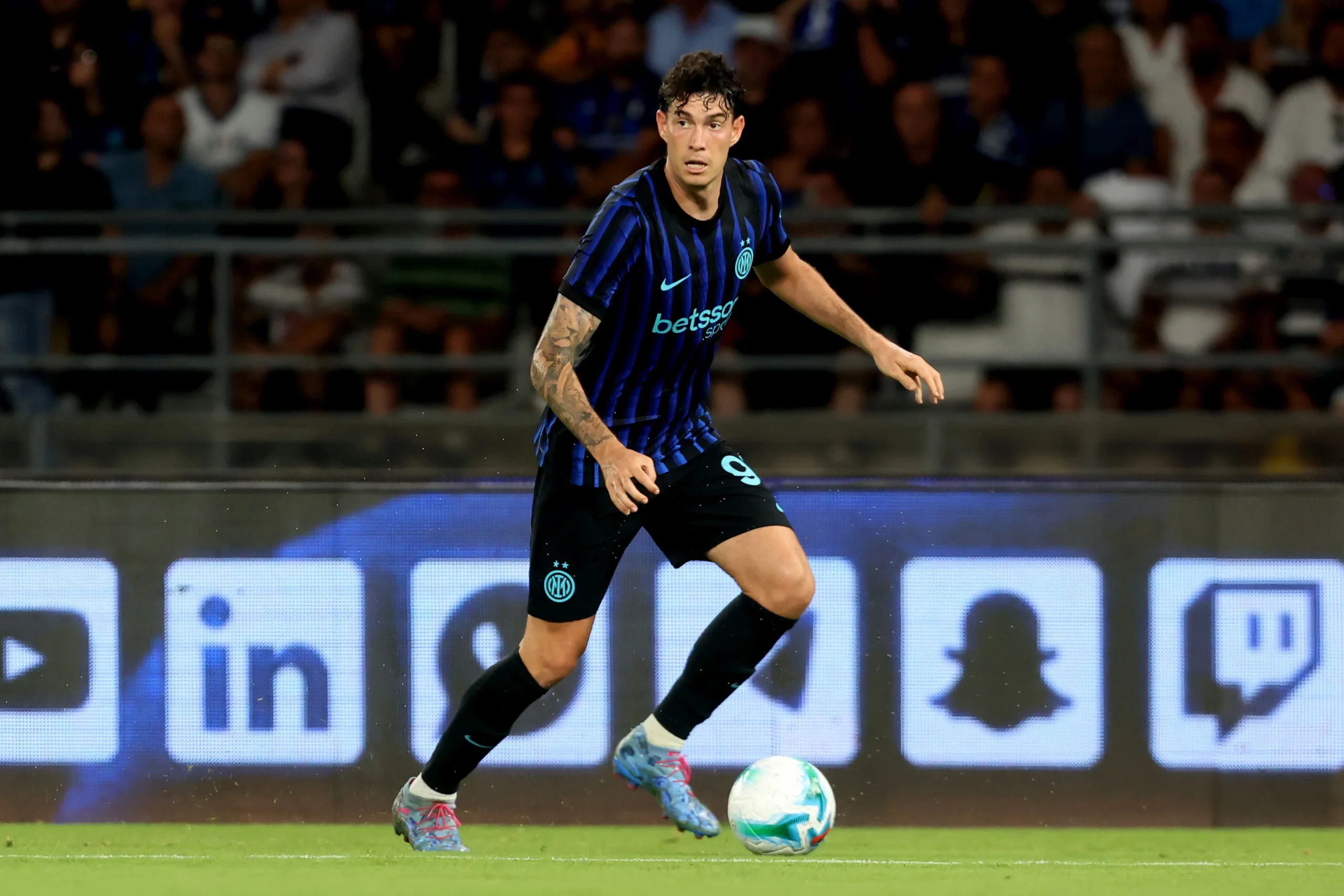 Barcelona Siapkan Langkah Strategis untuk Merekrut Alessandro Bastoni dari Inter Milan