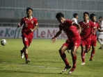 Drama Sepak Bola Indonesia dan Dunia: Paspoortgate, AFF U-17, dan Persaingan Liga Champions yang Membara Drama Sepak Bola Indonesia dan Dunia: Paspoortgate, AFF U-17, dan Persaingan Liga Champions yang Membara