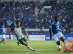 Frigeri Jadi Tembok: Persib Gagal Meraih Kemenangan di Kandang Sendiri