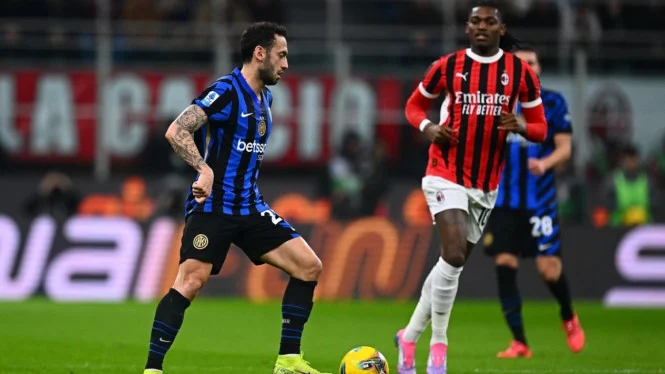 Inter Milan Tegaskan Penolakan Semua Tawaran untuk Hakan Calhanoglu, Gelandang Kunci Tetap di San Siro
